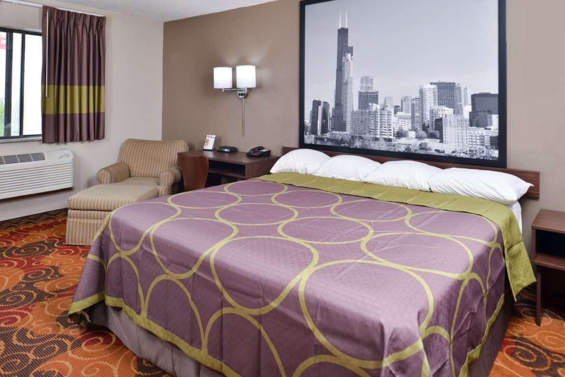 Super 8 By Wyndham Romeoville Bolingbrook Exteriér fotografie