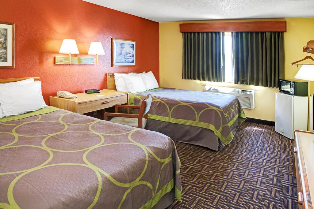 Super 8 By Wyndham Romeoville Bolingbrook Exteriér fotografie